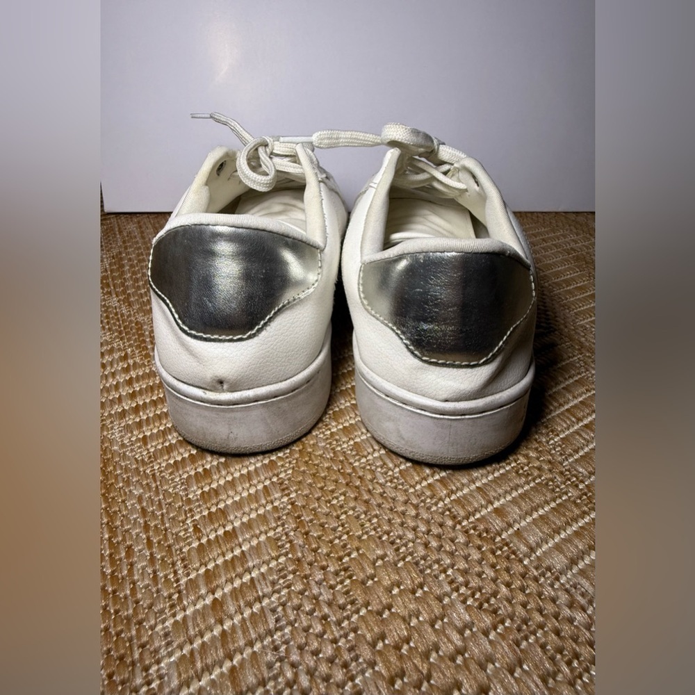 Santa Lolla Floater Lux White Sneakers,Tennis Shoes,Women's Size US 7 - Picture 11 of 11